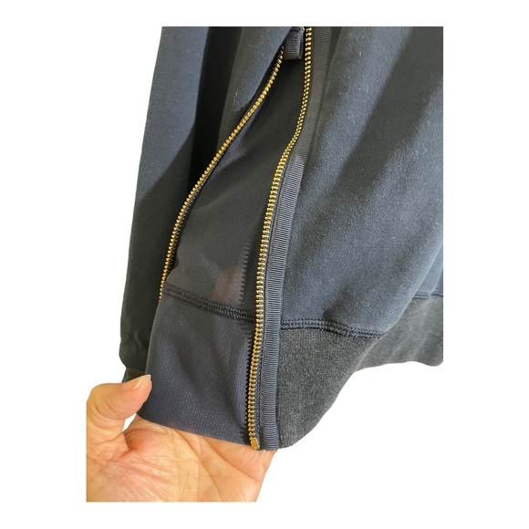 Lululemon crewneck sweater zipper on side open to mesh no tag pit =20”le… - Picture 7 of 11